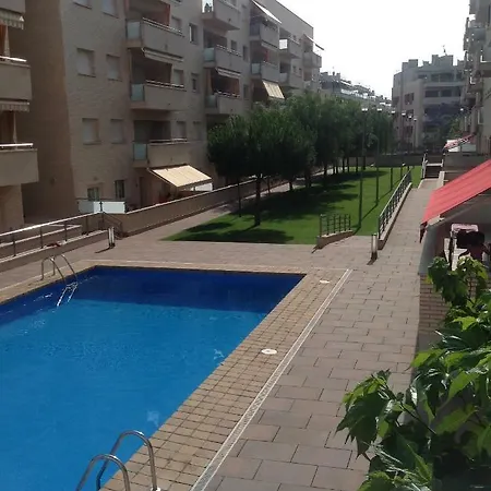Sa Boadella Apartment *